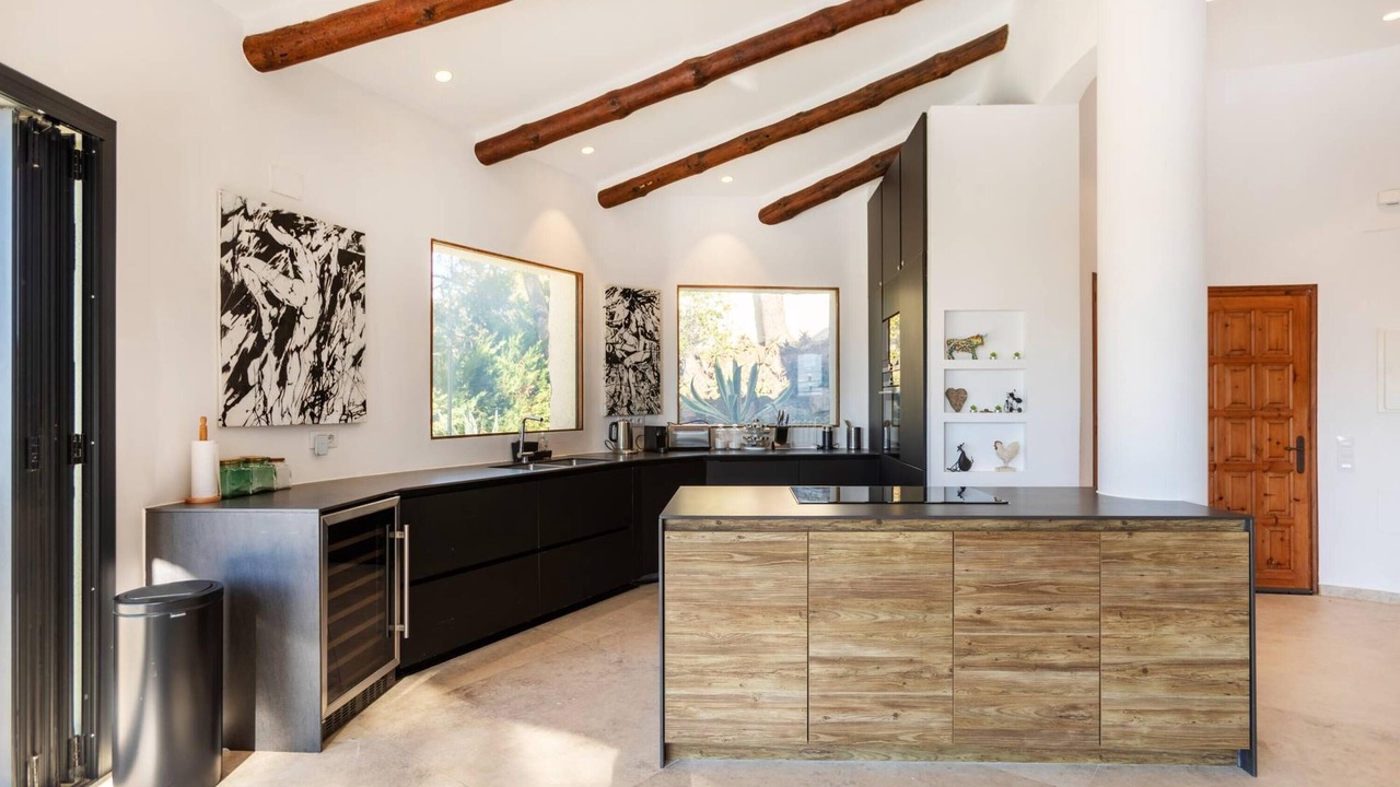 Photo of Kitchen in Tamariu