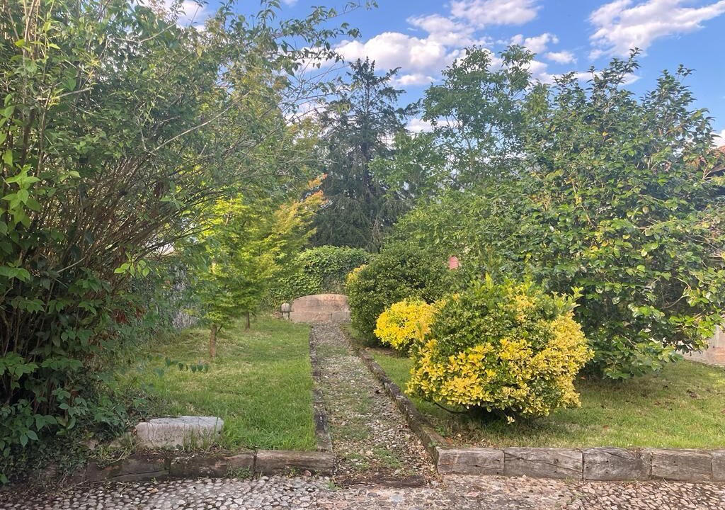 Photo of Outdoor in Margolles