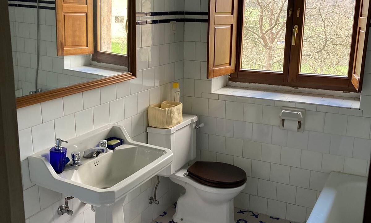 Photo of Bathroom in Margolles