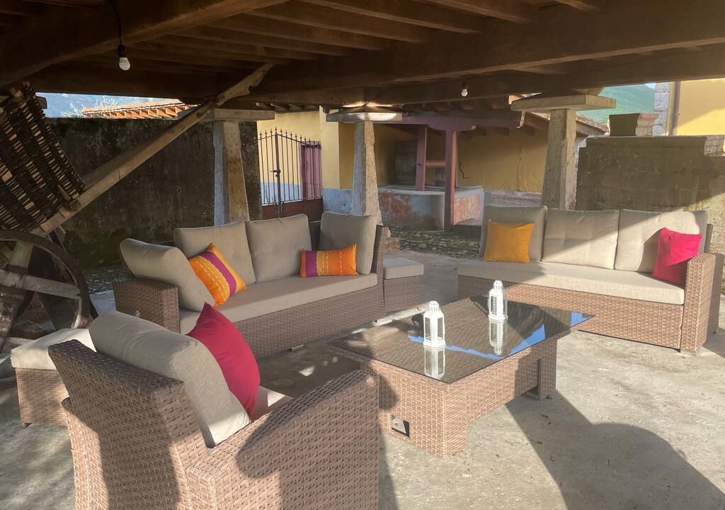Photo of Patio Balcony in Margolles