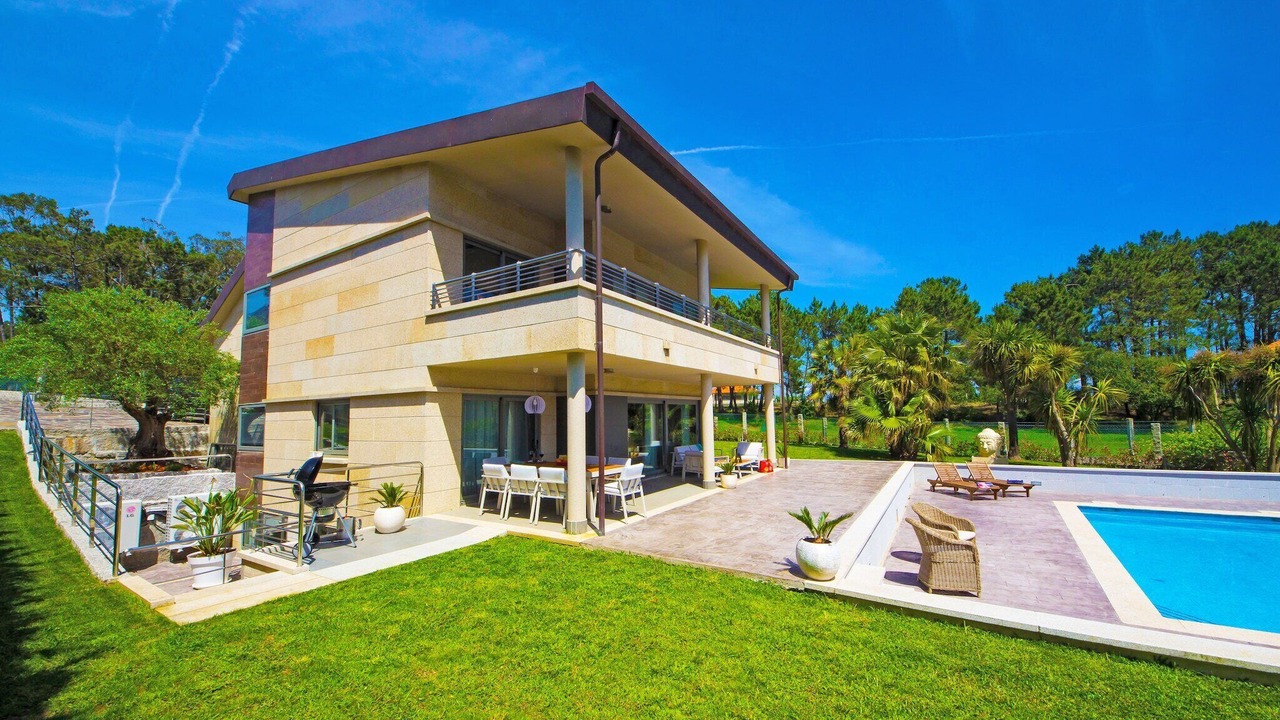 Photo of Outdoor in Montalvo