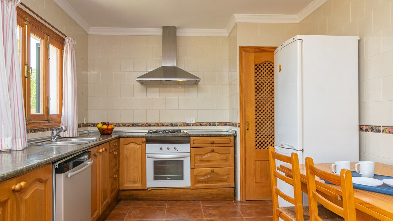 Photo of Kitchen in Port des Canonge