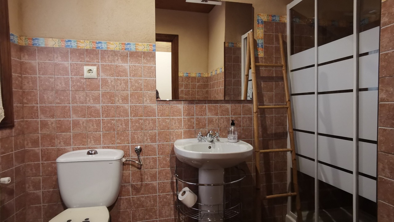Photo of Bathroom in Jerte