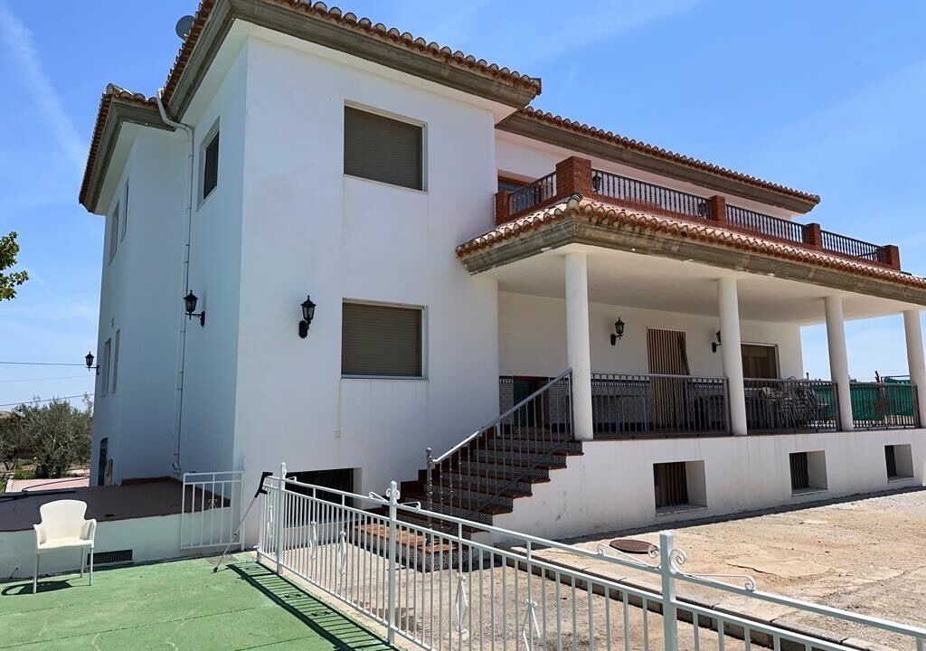 Photo of Outdoor in Baza