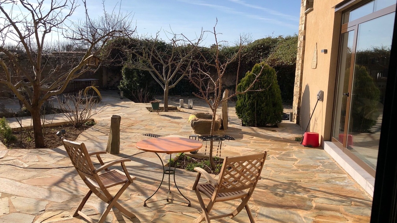 Photo of Patio Balcony in Castrillo De Los Polvazares