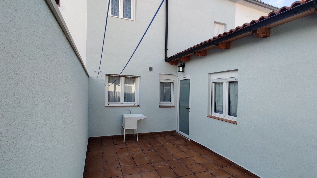 Photo of Patio Balcony in Alar del Rey