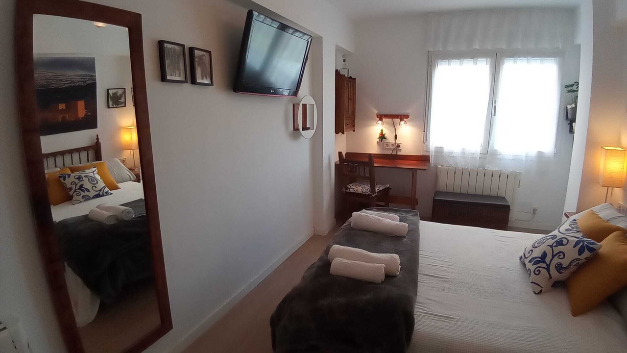 Photo of Bedroom in Medina De Pomar
