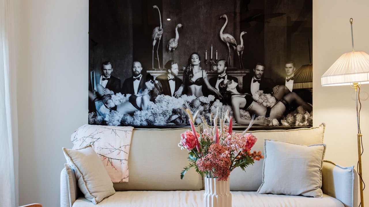 Photo of Livingroom in Establiments
