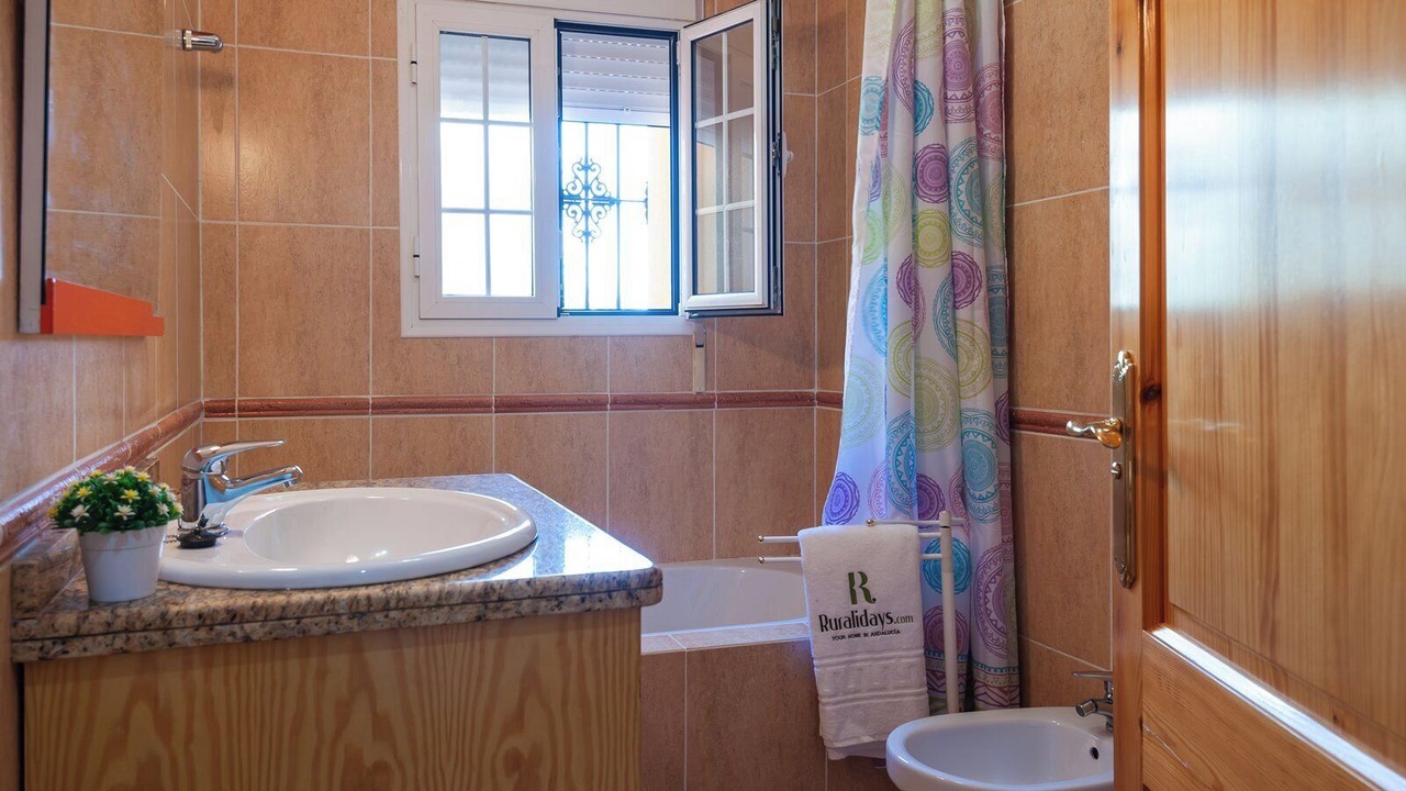 Photo of Bathroom in Pozo Alcon