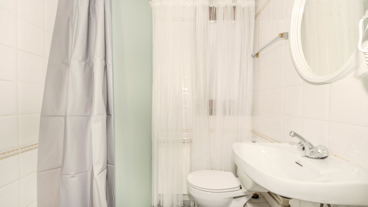 Photo of Bathroom in Oden