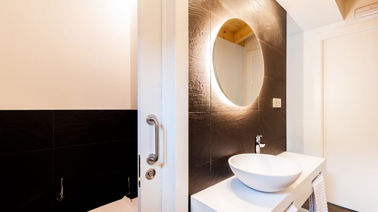 Photo of Bathroom in Baselgas