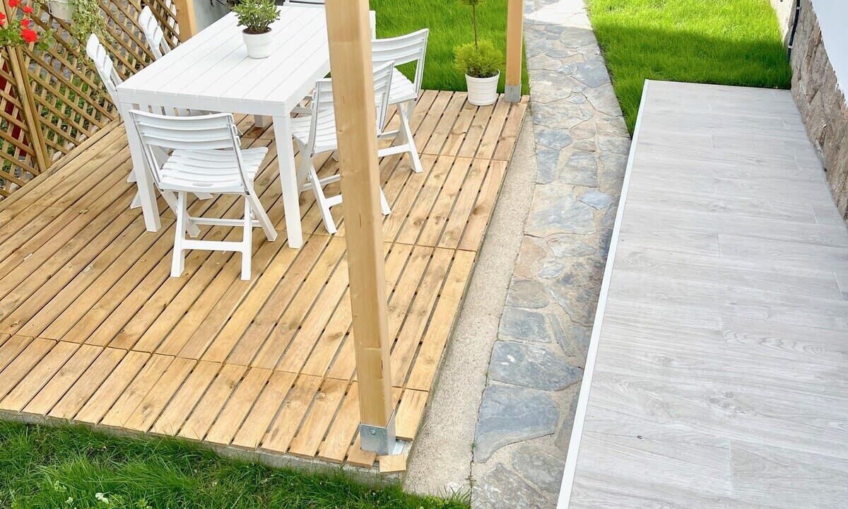 Photo of Outdoor in Covas