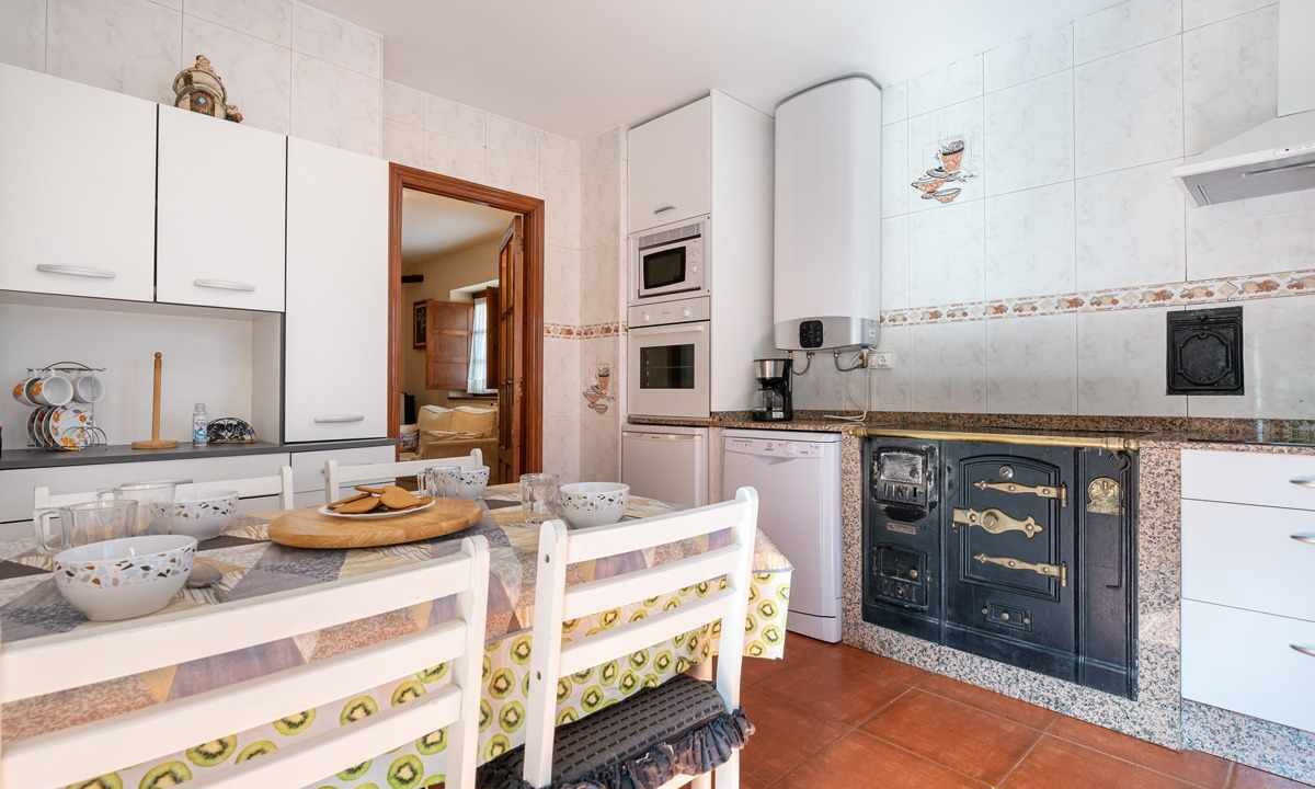Photo of Kitchen in Parres Municipality