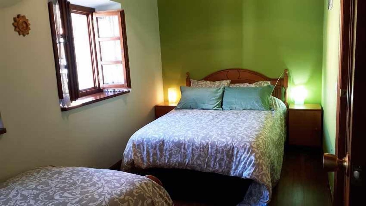 Photo of Bedroom in Parres Municipality