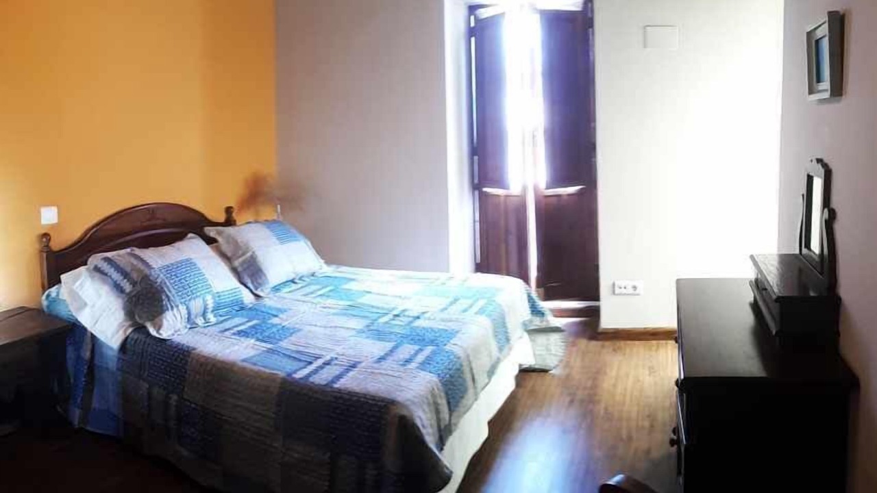 Photo of Bedroom in Parres Municipality