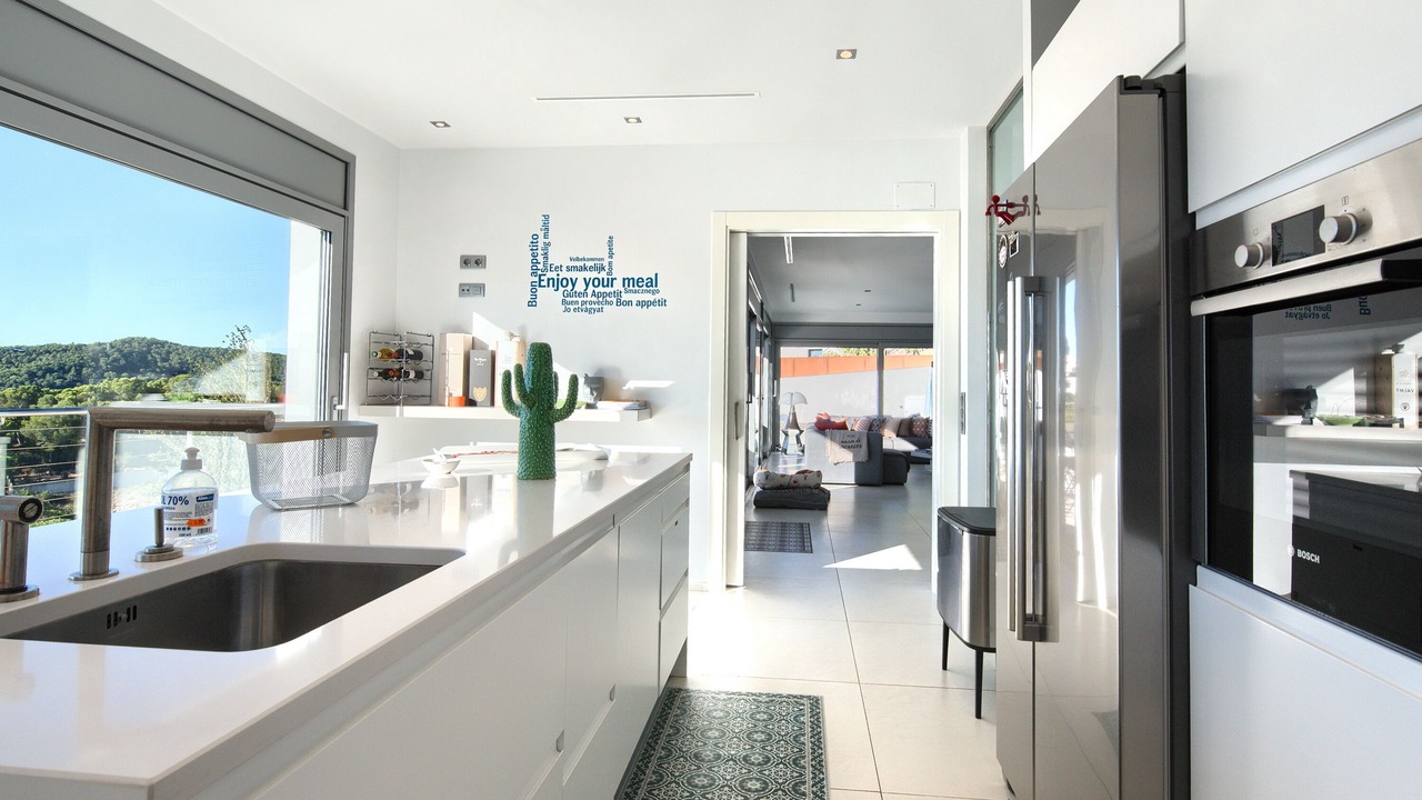 Photo of Kitchen in Tamariu