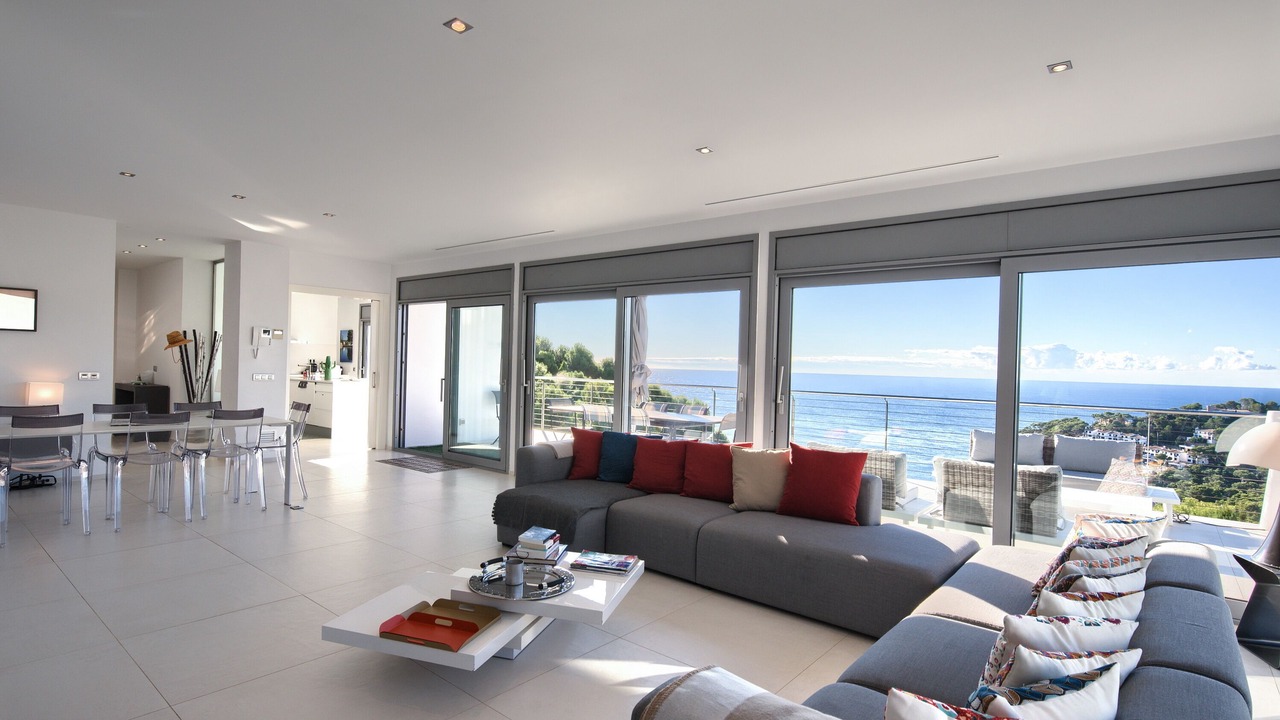 Photo of Livingroom in Tamariu