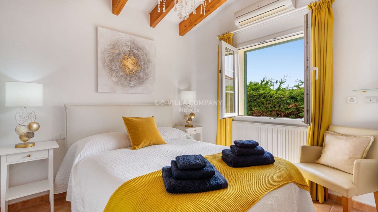 Photo of Bedroom in Cala en Porter