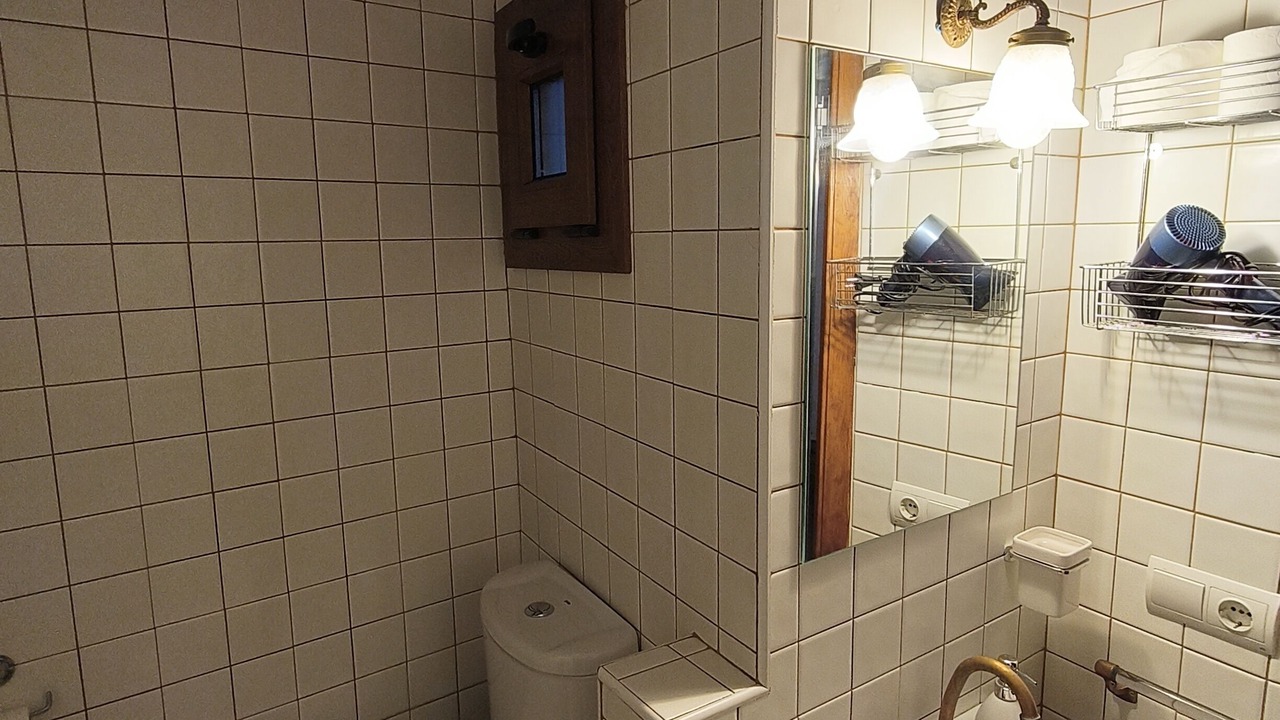 Photo of Bathroom in Castello d'Empuries