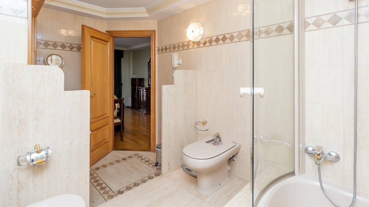 Photo of Bathroom in Puig