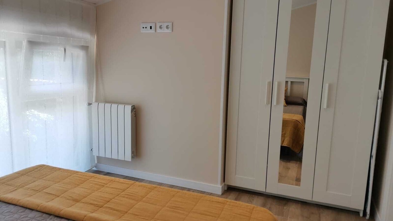 Photo of Bedroom in Parres Municipality