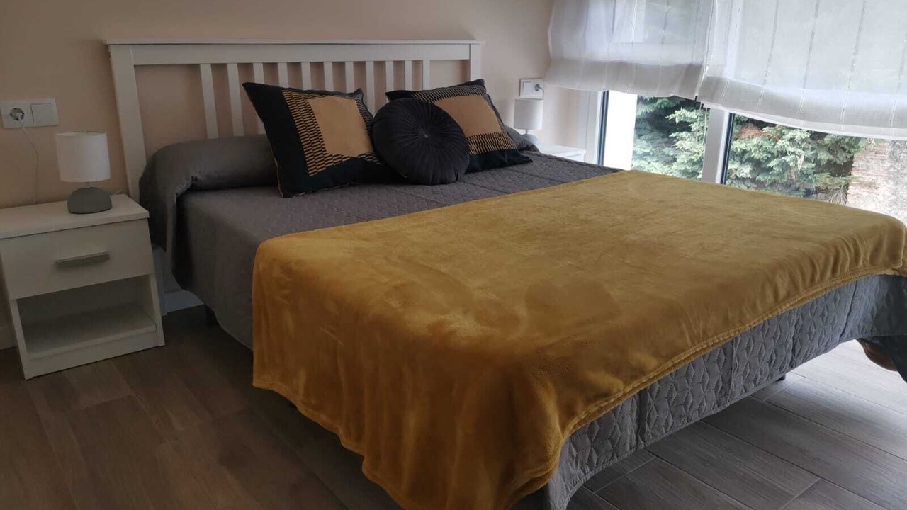 Photo of Bedroom in Parres Municipality