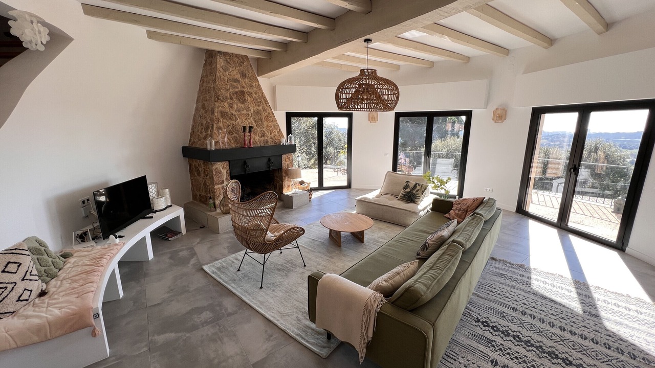 Photo of Livingroom in Vall-Llobrega