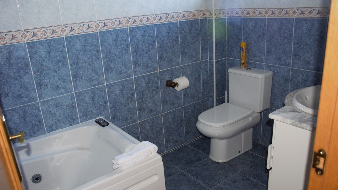 Photo of Bathroom in Tagle