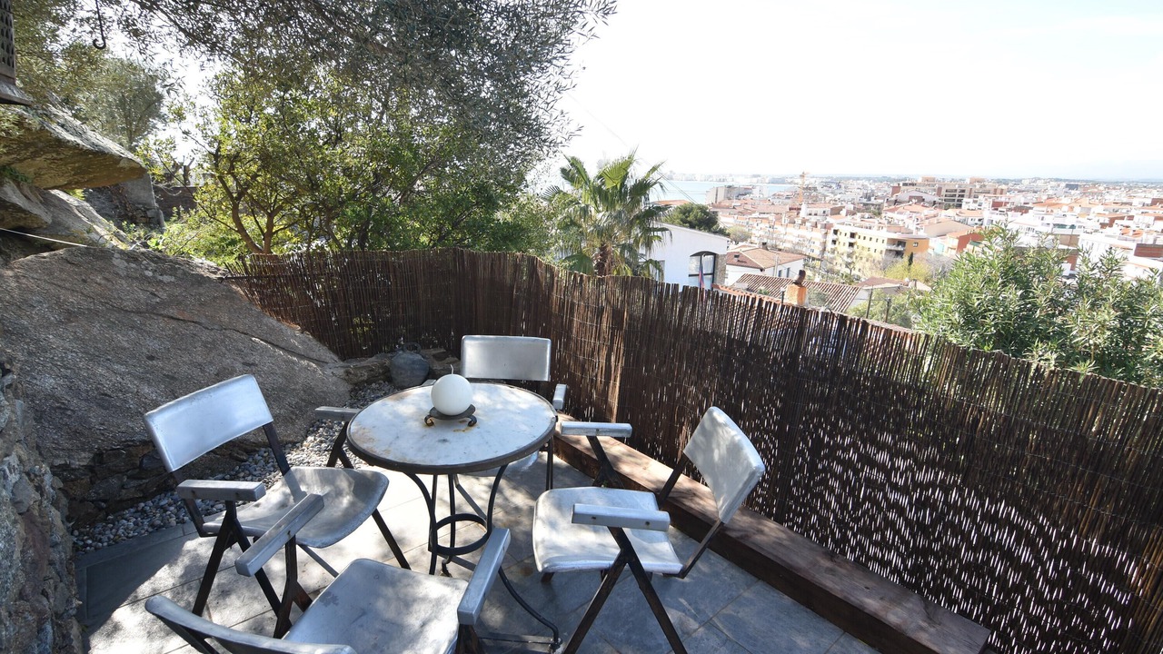 Photo of Outdoor in Palau-Saverdera