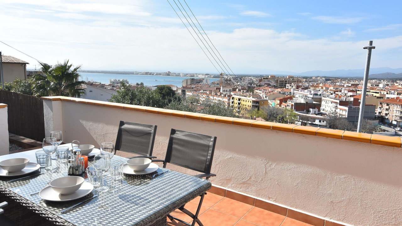 Photo of Outdoor in Palau-Saverdera