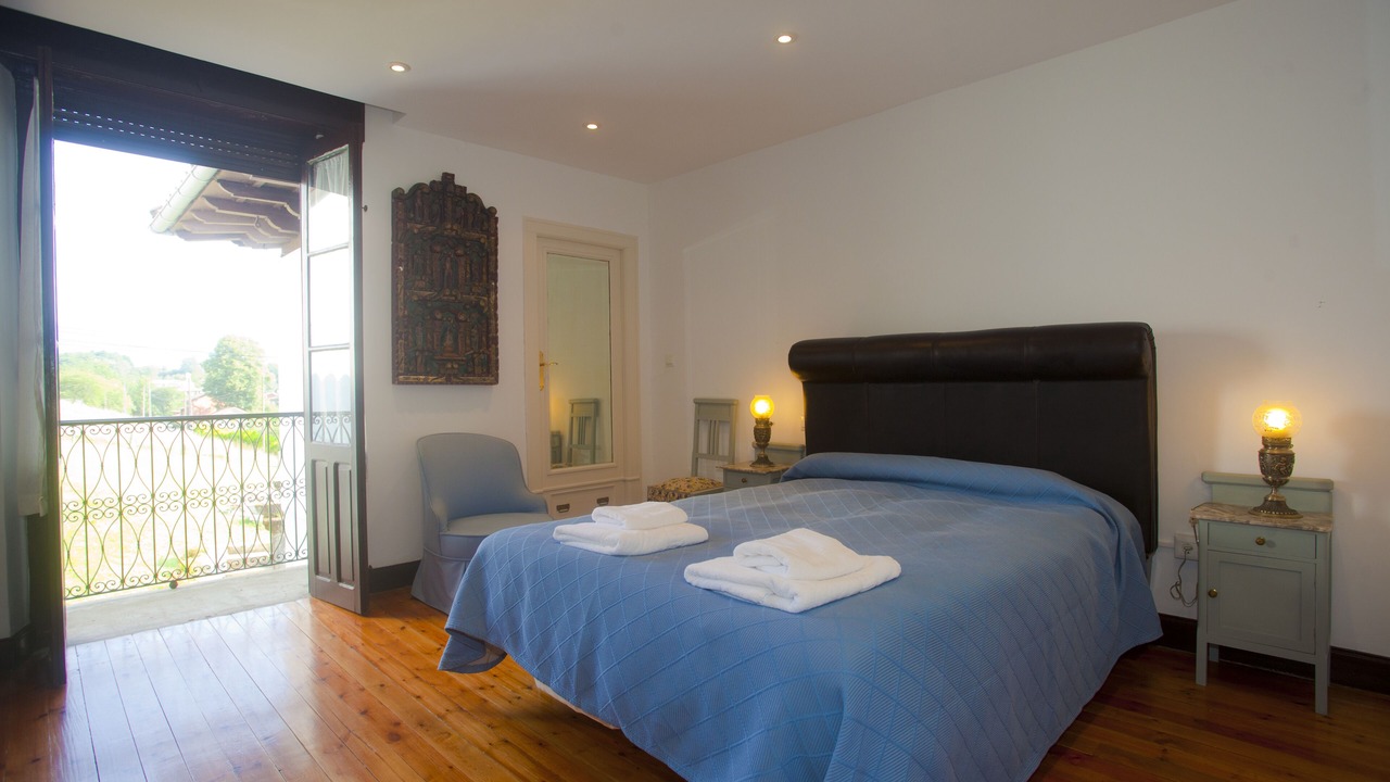 Photo of Bedroom in Vallobal