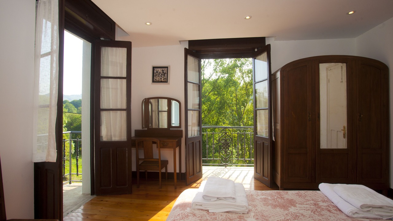 Photo of Bedroom in Vallobal