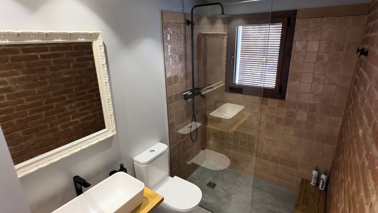 Photo of Bathroom in Juia