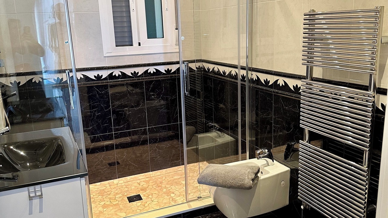 Photo of Bathroom in Quesada