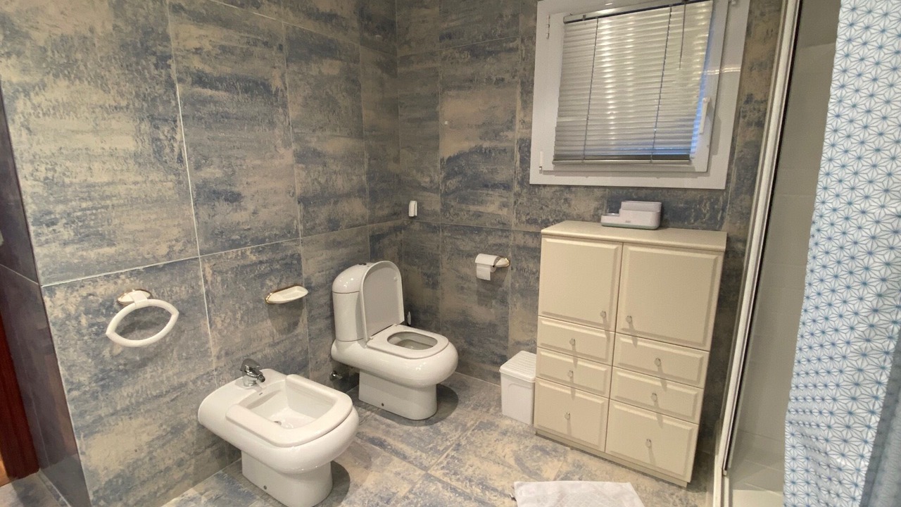 Photo of Bathroom in Palau-Saverdera