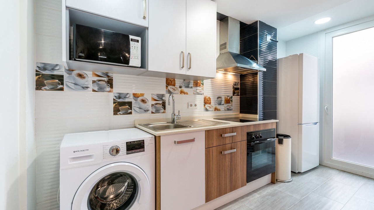 Photo of Kitchen in R.E.N.F.E.