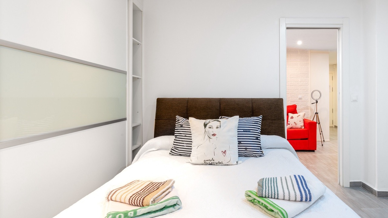 Photo of Bedroom in R.E.N.F.E.