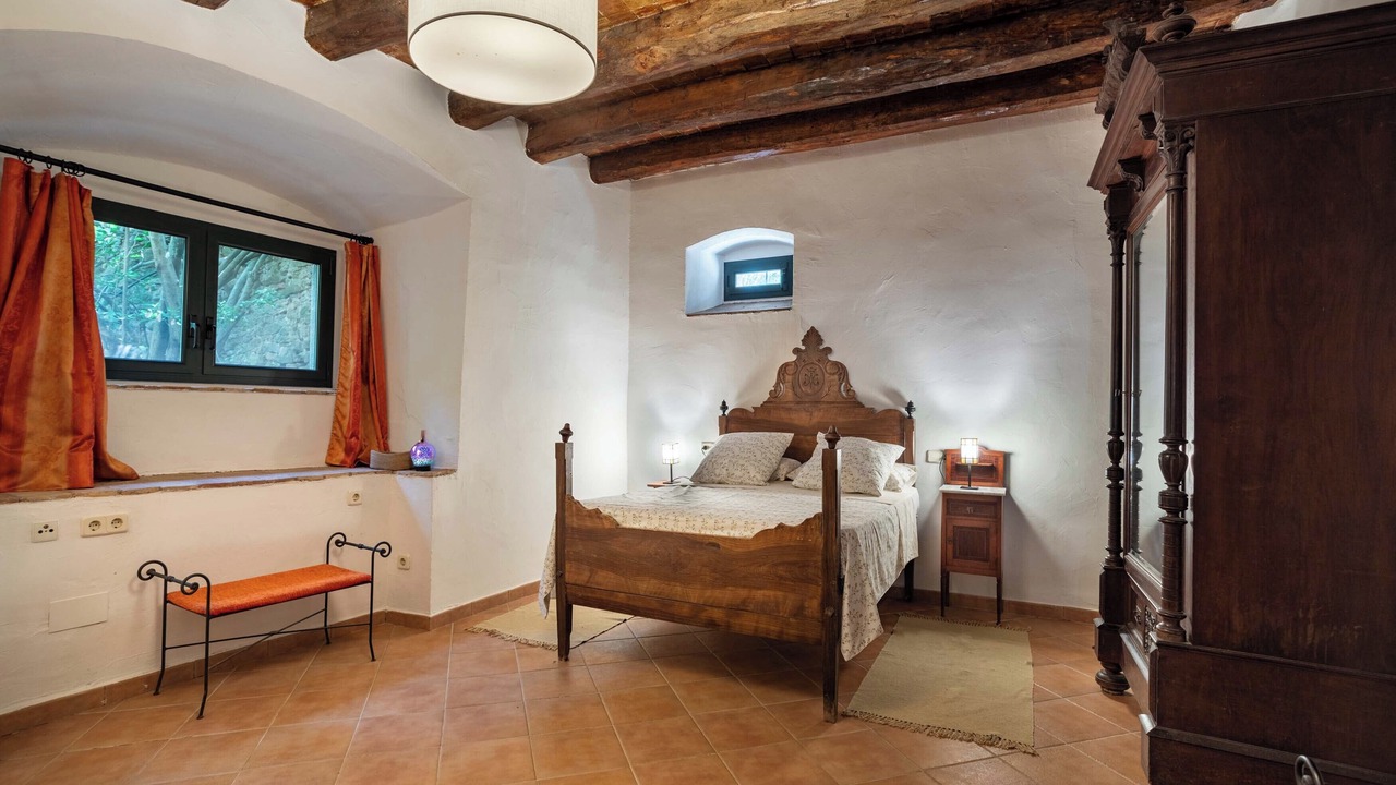 Photo of Bedroom in Pins