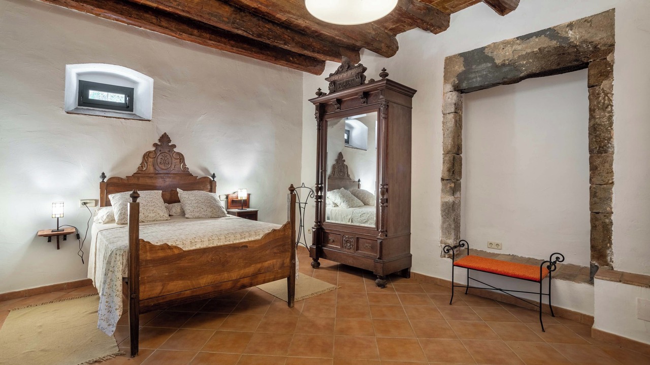 Photo of Bedroom in Pins
