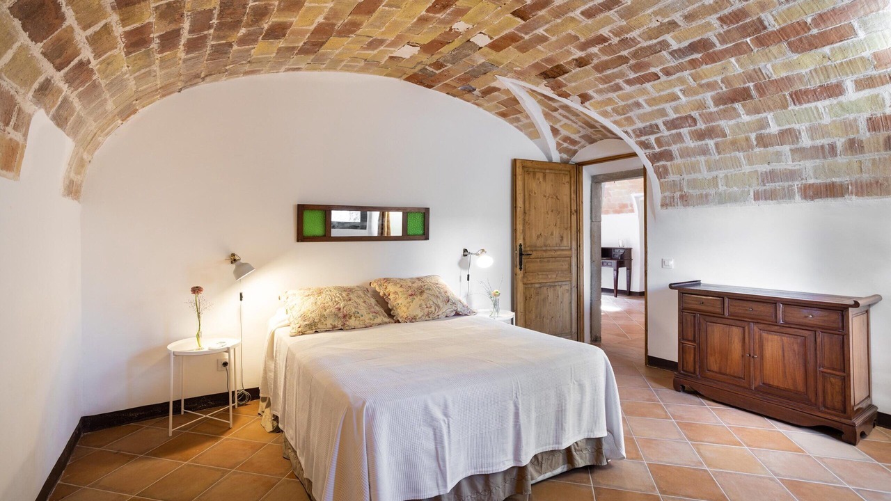 Photo of Bedroom in Pins