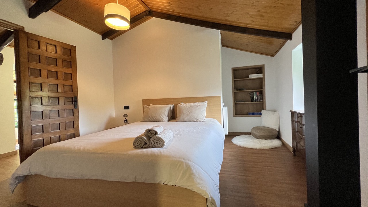 Photo of Bedroom in Callobre