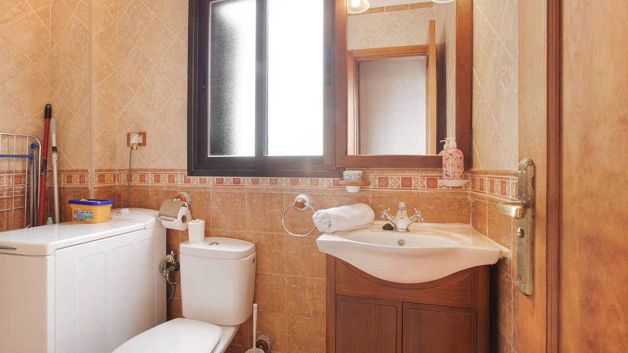 Photo of Bathroom in Fasnia