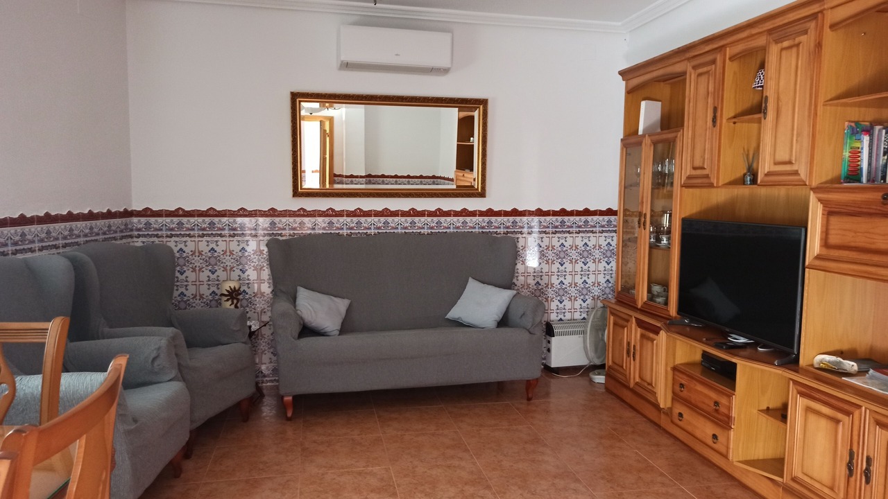 Photo of Livingroom in Ahigal