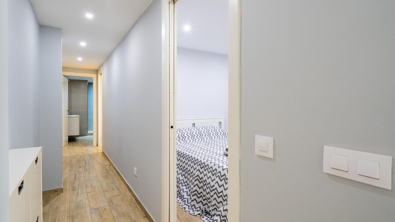 Photo of Bedroom in Roses Town Center