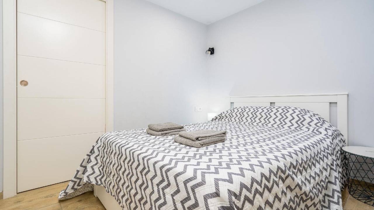 Photo of Bedroom in Roses Town Center