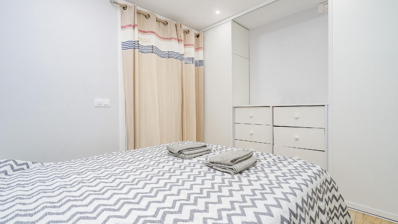 Photo of Bedroom in Roses Town Center