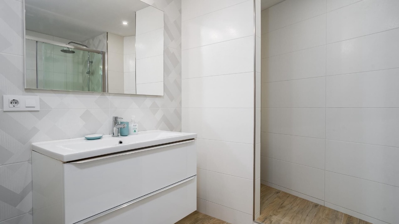 Photo of Bathroom in Roses Town Center