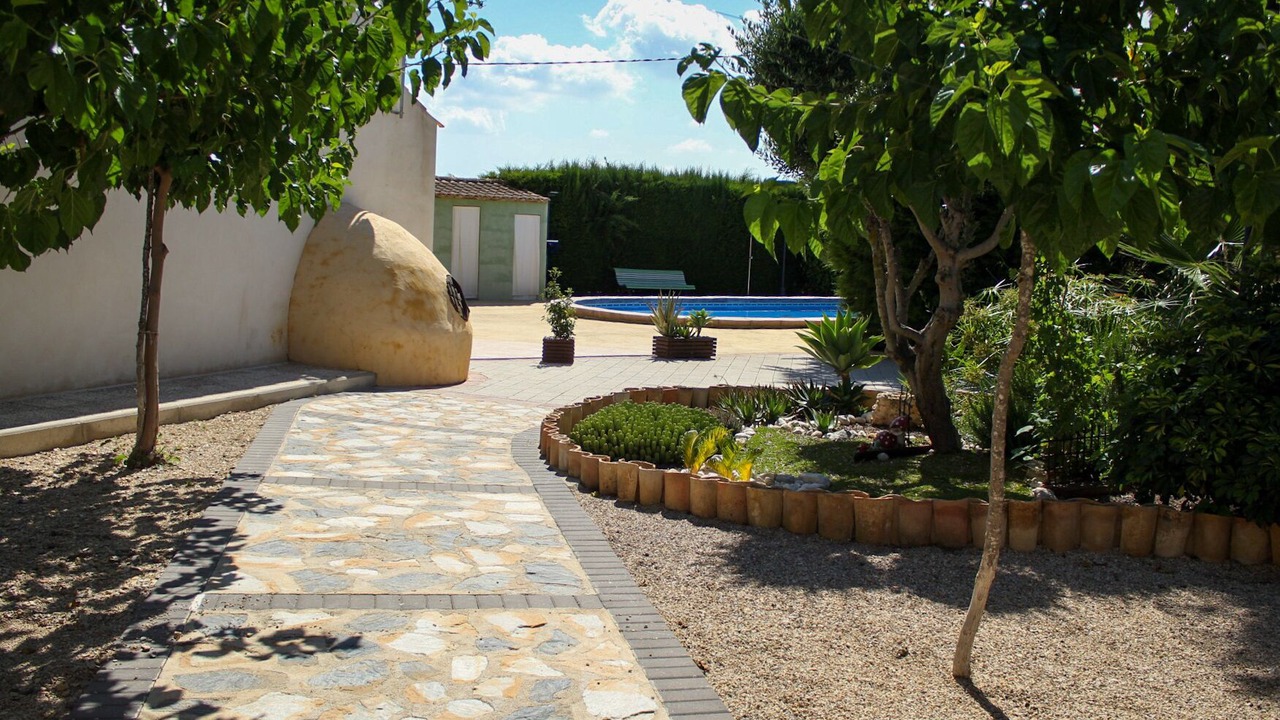 Photo of Outdoor in Librilla
