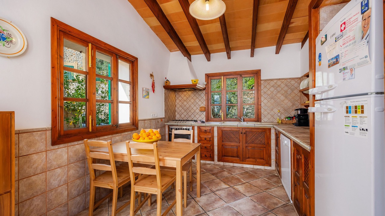 Photo of Kitchen in Fornalutx