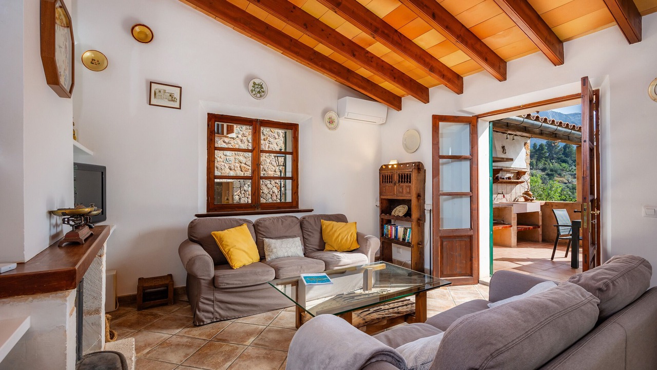 Photo of Livingroom in Fornalutx